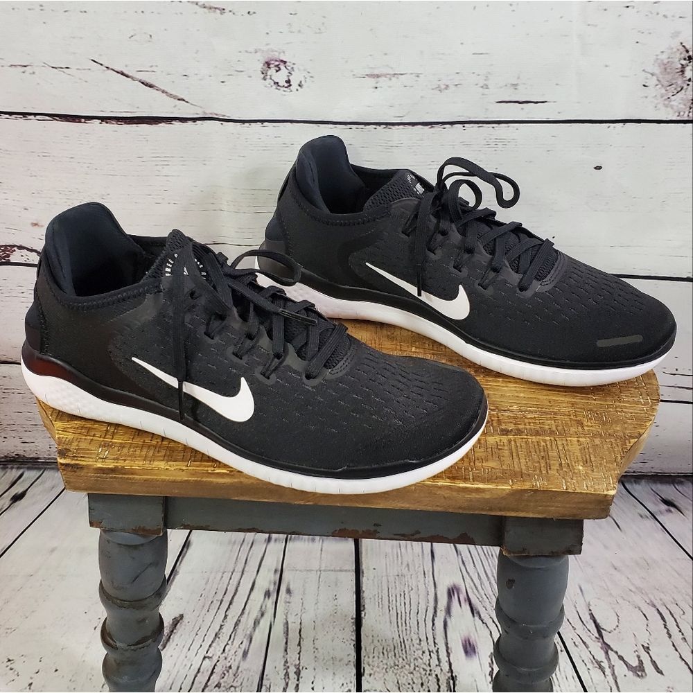 NIKE Women's Free Running 2018 Style No. 942837-001 Size 10 Black BRAND NEW